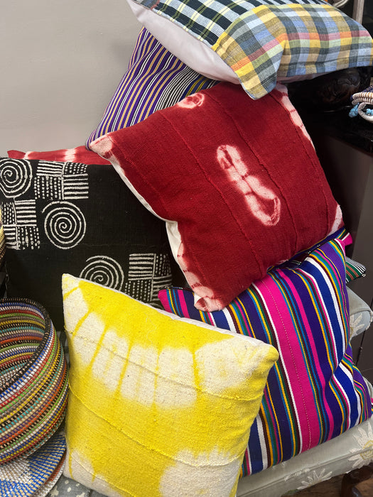 Taaru Pillows Decorative