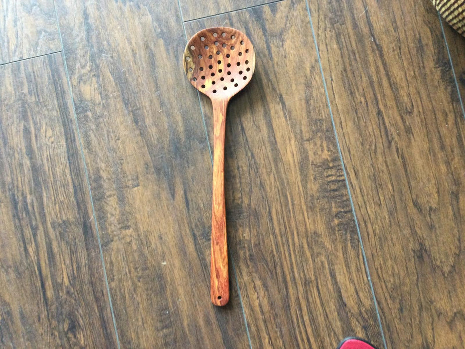 WOODEN UTENSIL